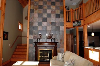 Living Room w/Elect FP