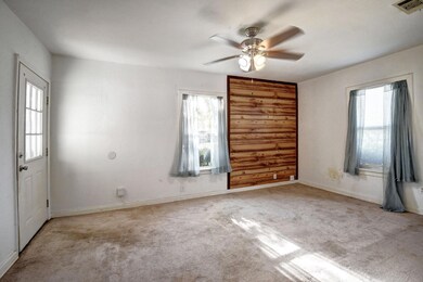 304 Cedar St, Bastrop, TX 78602 - photo 7