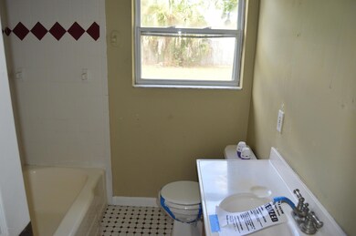 2236 Dean Rd, Jacksonville, FL 32216 - photo 4