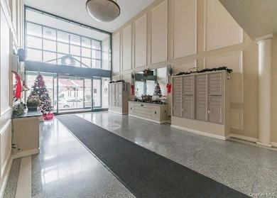 5235 Post Rd unit 1B, Bronx, NY 10471 - photo 3