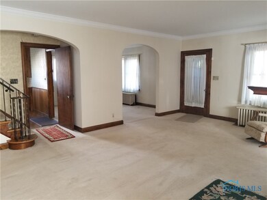 Entrance into Living Room