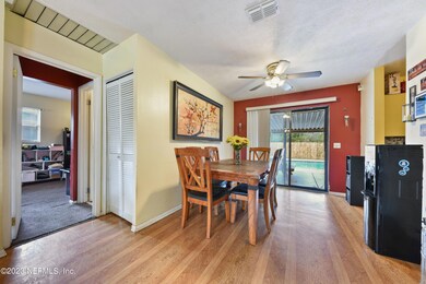 5912 Naughton Ln, Jacksonville, FL 32244 - photo 6