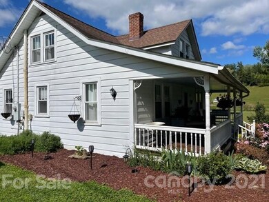 152 Gilbert Rd, Leicester, NC 28748 - photo 3