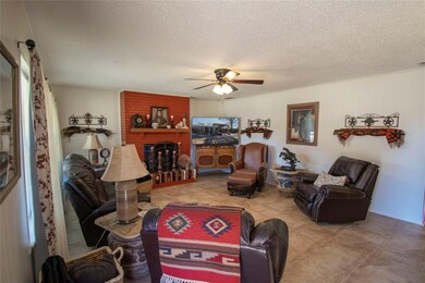 5710 Cortez Dr, Granbury, TX 76049 - photo 4