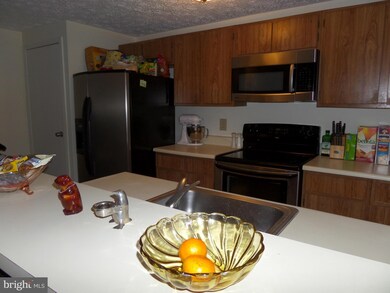 11405 Little Patuxent Pkwy unit 101, Columbia, MD 21044 - photo 3