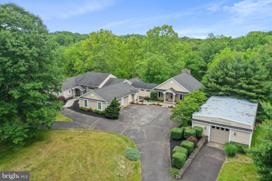 8887 Woodward Rd, Marshall, VA 20115 - photo 3