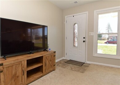 106 E Maple St, Roachdale, IN 46172 - photo 5