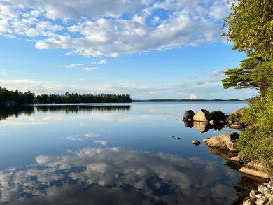 52 Pine St, Millinocket, ME 04462 - photo 4