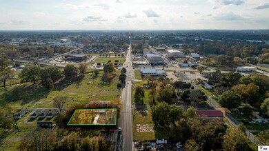 1904 1/2 Desiard St unit Desiard, Monroe, LA 71201 - photo 4
