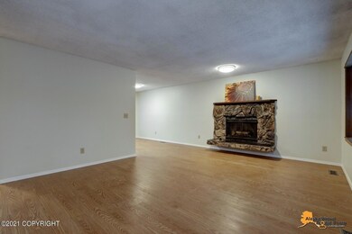 8610 Hidden View Ct, Anchorage, AK 99504 - photo 6