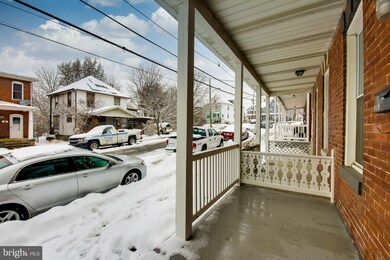 819 Concord St, Hagerstown, MD 21740 - photo 2