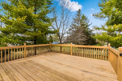 16 x 16 Deck