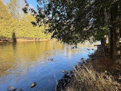 5031 Flat Rock Heights Rd, Cecil, WI 54111 - photo 2