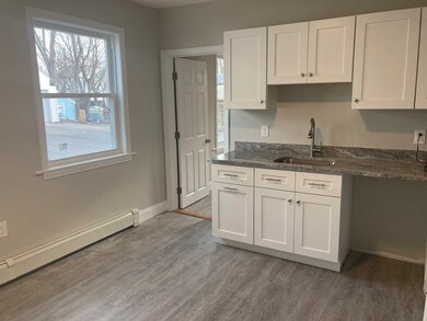 31 Snowling Rd unit 1, Uxbridge, MA 01569 - photo 2