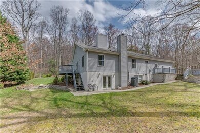 455 Heather Marie Dr, Hendersonville, NC 28792 - photo 5