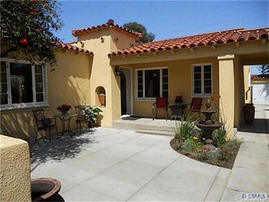 Indoor/ Outdoor living and entertaining