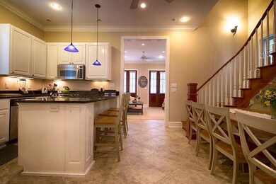 Kitchen/Dining area