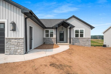 4036 Antwerp Ave, Howard, WI 54313 - photo 2