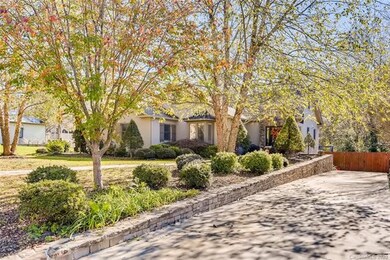 621 W End Ave, Statesville, NC 28677 - photo 2