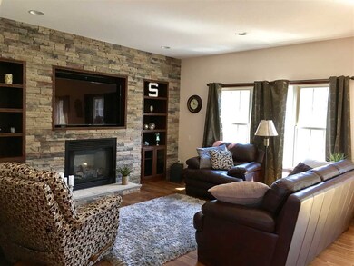 1101 Eagle Ridge Rd, Cedar Falls, IA 50613 - photo 5