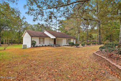 02-2038 Oak Ridge Dr - New Exteriors