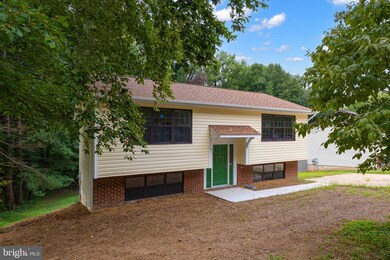 414 Cleveland Ct, Fredericksburg, VA 22407 - photo 5