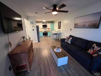 3202 Redwood Ln unit A - 211, Gulf Breeze, FL 32563 - photo 3