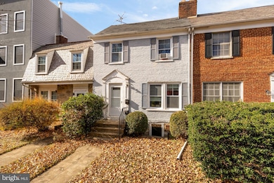 1710 37th St NW, Washington, DC 20007 - photo 2