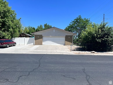 7642 S 2700 W, West Jordan, UT 84084 - photo 4