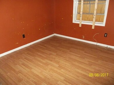 7 Chickasaw St, Laurel, MS 39440 - photo 7