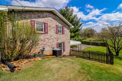 609 Southview Dr, Johnson City, TN 37601 - photo 5