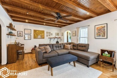 6426 University Ave, Windsor Heights, IA 50324 - photo 4