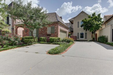 221 Oakleaf Drive-3