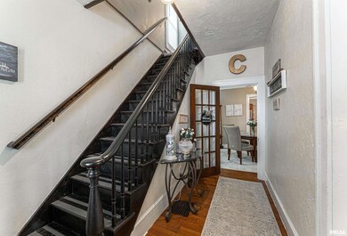 318 Pekin St, Lincoln, IL 62656 - photo 4