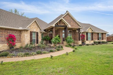 310 Fairway Parks Dr, Corsicana, TX 75110 - photo 6