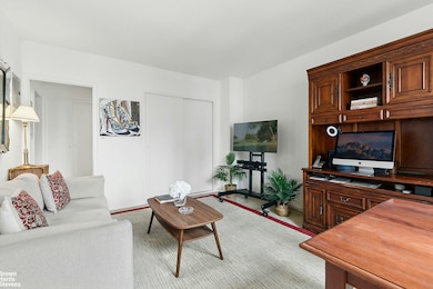 Riverview South unit 15J, New York, NY 10028 - photo 6