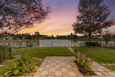 28714 Hidden Lake W, Magnolia, TX 77354 - photo 3