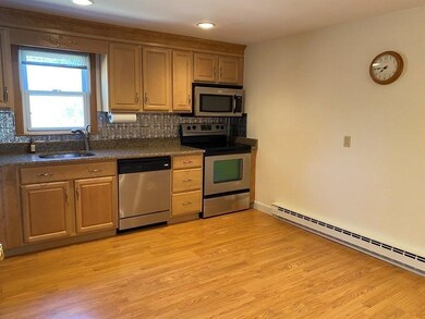50 Elmwood St unit 3, South Grafton, MA 01560 - photo 2
