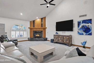 322 E Gary Cir-8