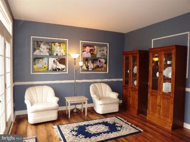 75 N Savanna Dr, Pottstown, PA 19465 - photo 4