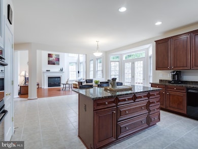 6426 Recreation Ln, Falls Church, VA 22041 - photo 5