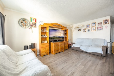 25899 Baylor Way unit 34, Hemet, CA 92544 - photo 2