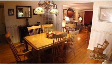 6256 Fairway Ln, Allentown, PA 18106 - photo 6