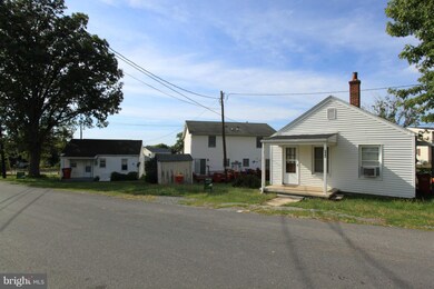 102 N Fairfax Blvd, Ranson, WV 25438 - photo 5
