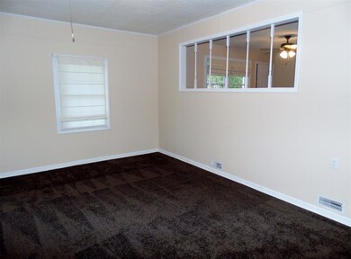 204 Charlotte Dr, Shelbyville, TN 37160 - photo 7