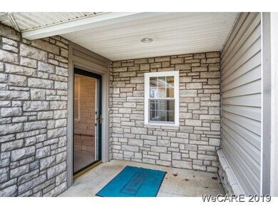 1520 Madison Place unit 6, Wapakoneta, OH 45895 - photo 4
