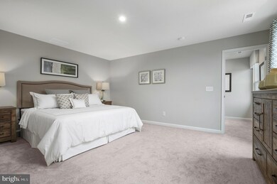 559 Raeann Dr, Greencastle, PA 17225 - photo 7