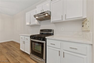 3953 Thomas Patrick Ave, North Las Vegas, NV 89032 - photo 6