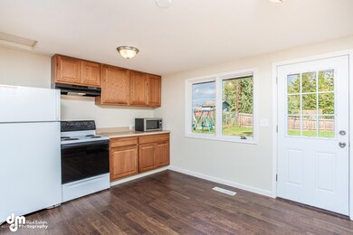 1305 Atkinson Dr Anchorage AK-large-012-