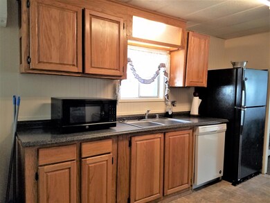 14 - kitchen 2